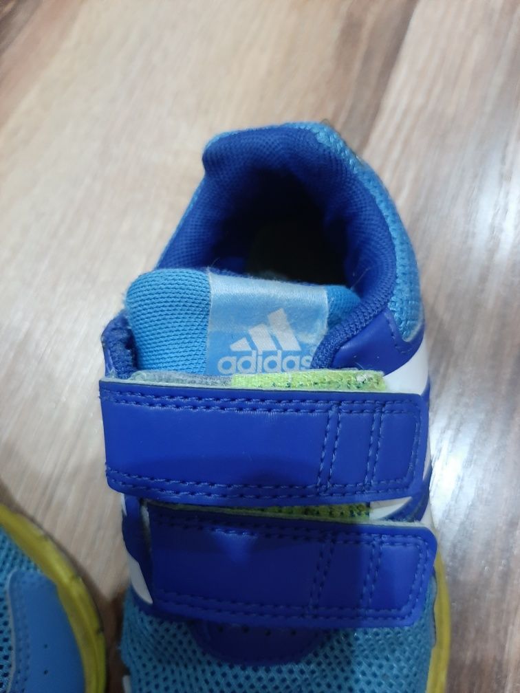 Adidas Buty Firmowe r.26