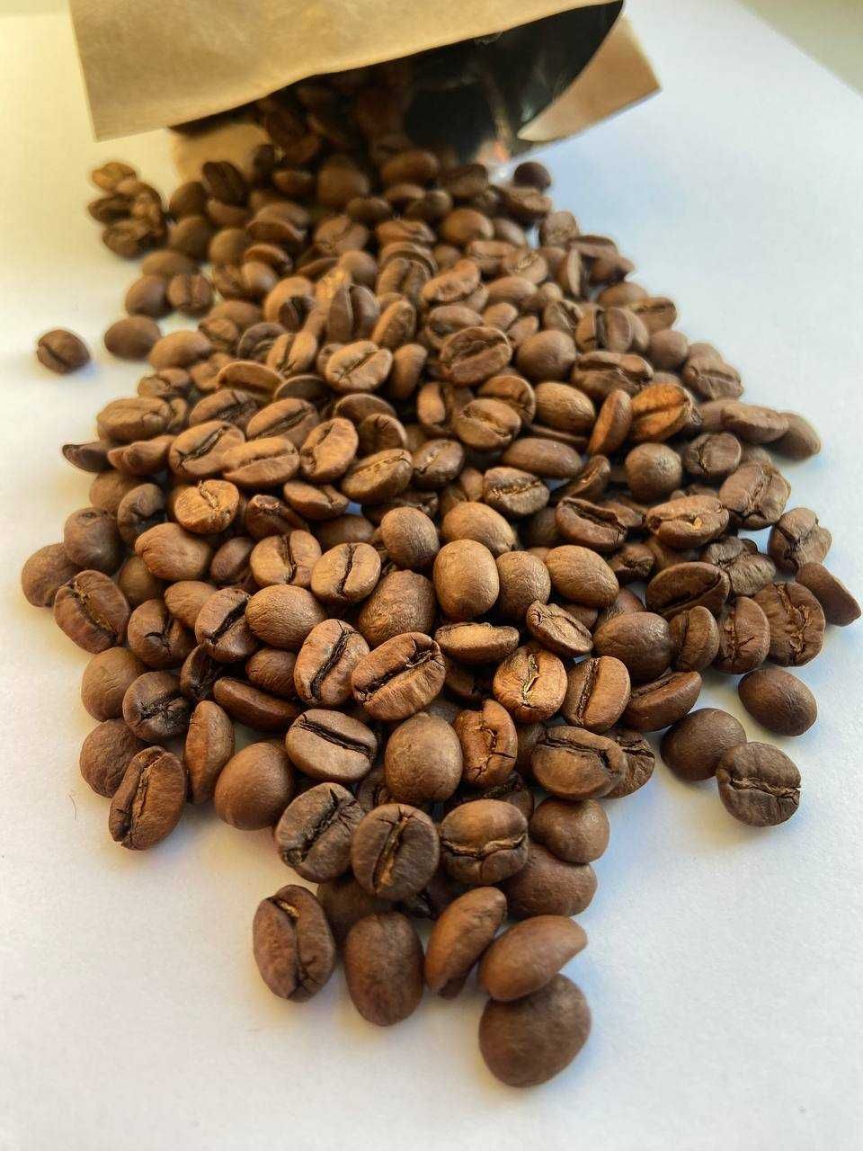 Кава в зернах 1 кг. НЕЙМОВІРНИЙ купаж 80% 20% по СУПЕР ЦІНІ!! Кофе
