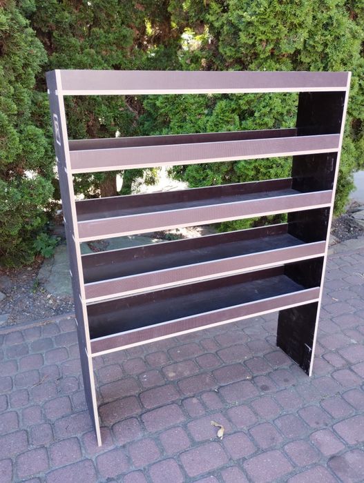 Regał, szafka, zabudowa serwisowa