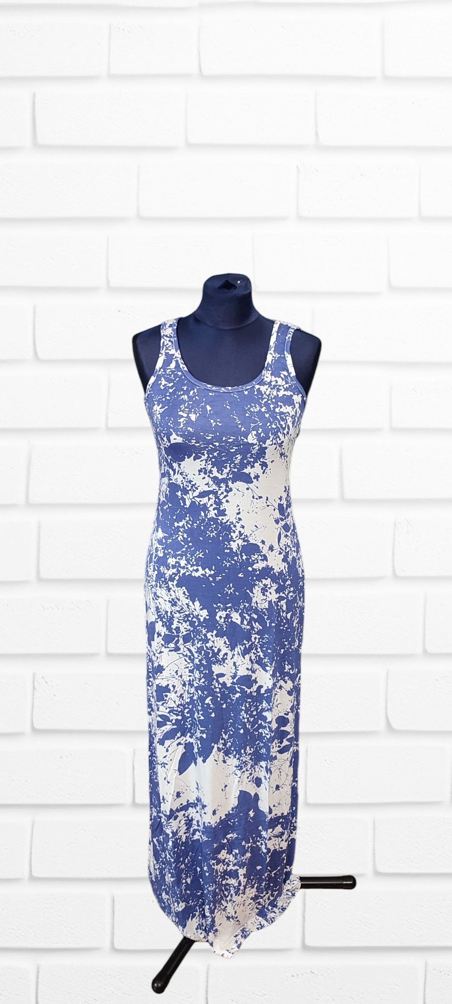 Świetna nowa sukienka maxi długa elastyczna na lato rozmiar M