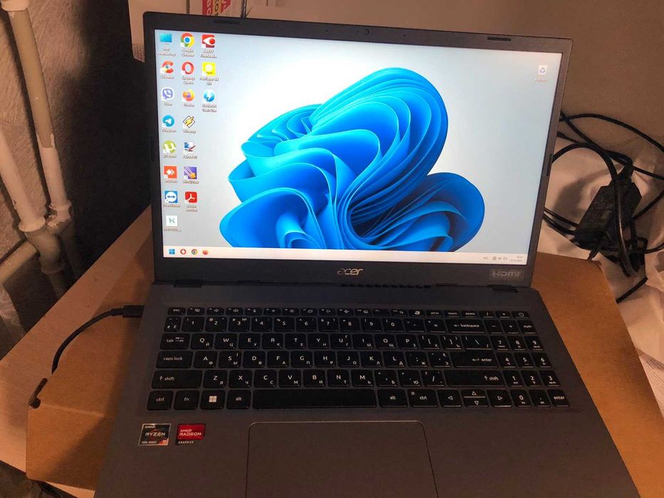 Ноутбук Acer Extensa 15 EX215-24-R8Y7 з встановленою віндою