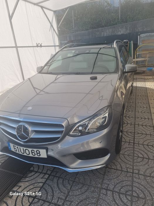 Mercedes e 300 a brilhar