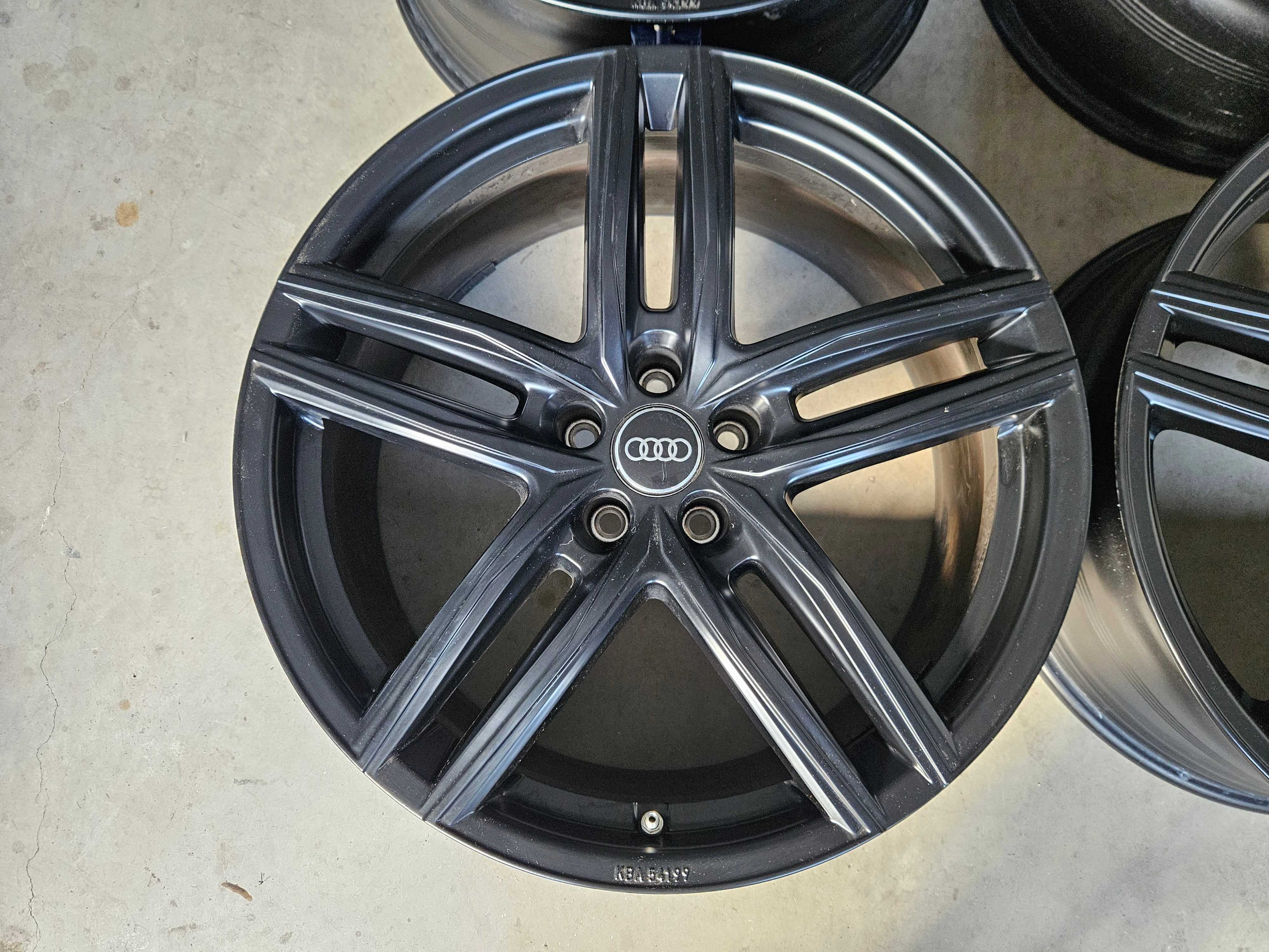 Alufelgi 20" Audi A4 b6 b7 b8 b9 A6 c6 c7 c8 A5 A7 Q3 SQ3 Q5 SQ5 5x112