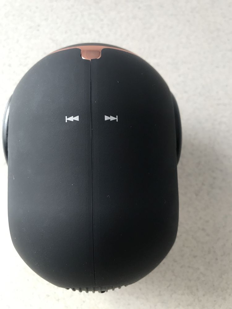 Glosnik bluetooth