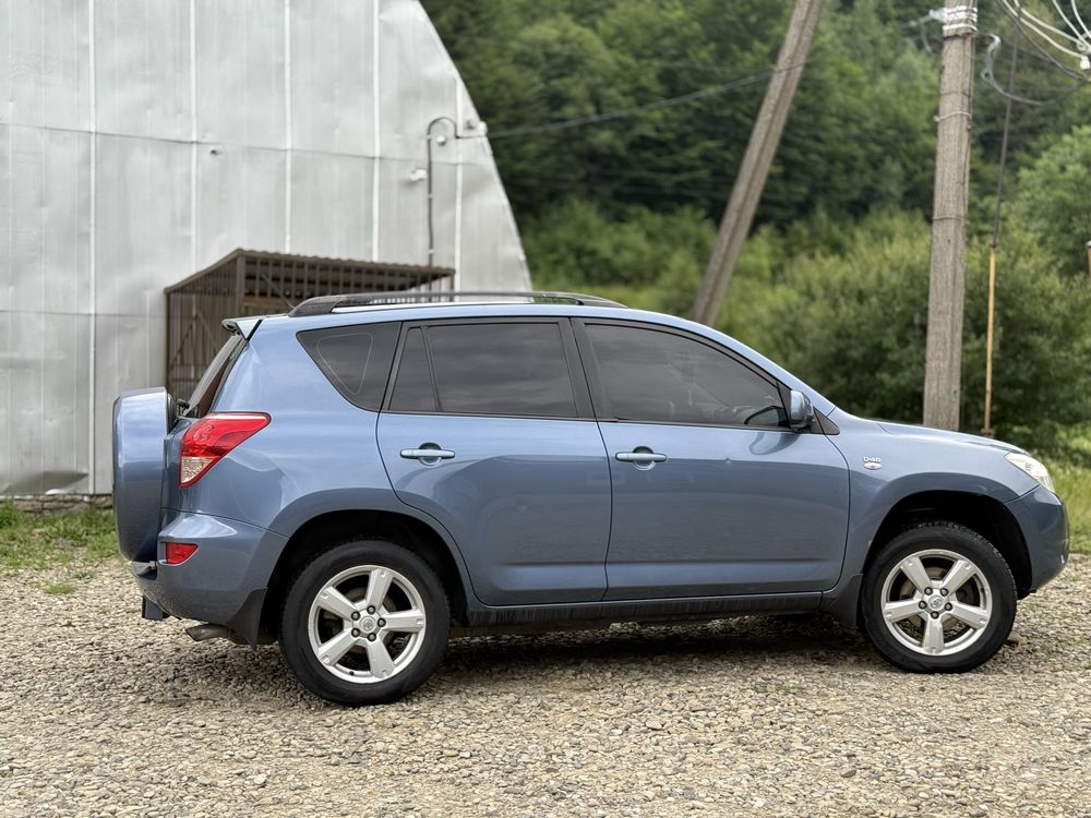 Toyota Rav4 2.2 d4d