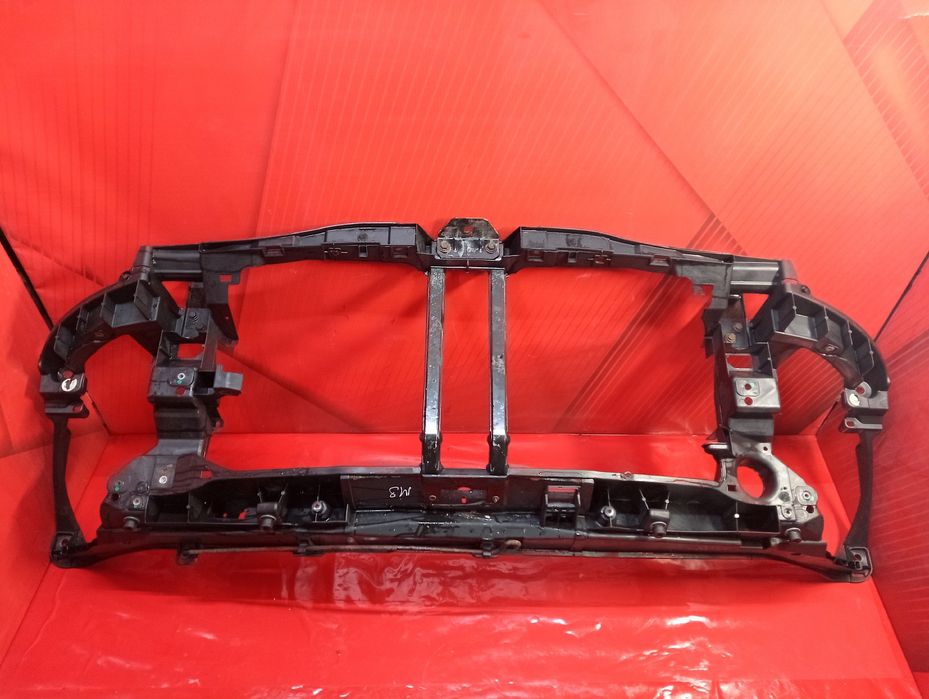 Панель передня (телевізор) Renault master 3  Мастер передняя