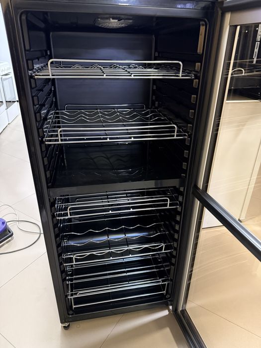 Винний холодильник SEVERIN