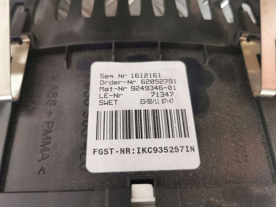 bmw f10 licznik zegary uk 9249346