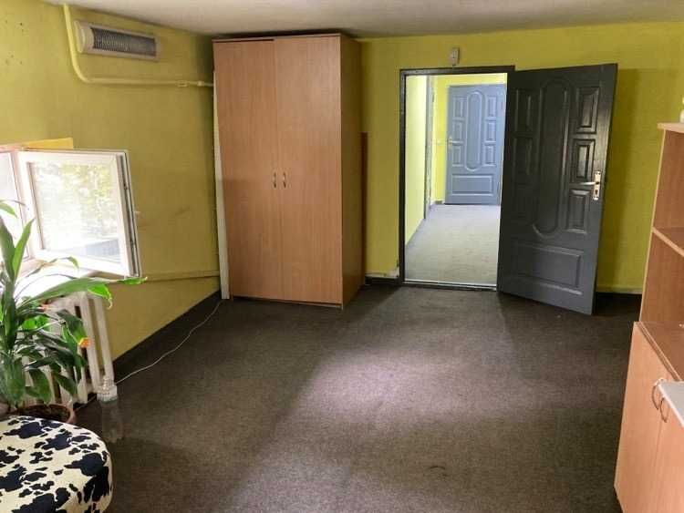 2эт по цене подвала н/ф 85 кв.м ул.Антоновича, м.Дворец Украина