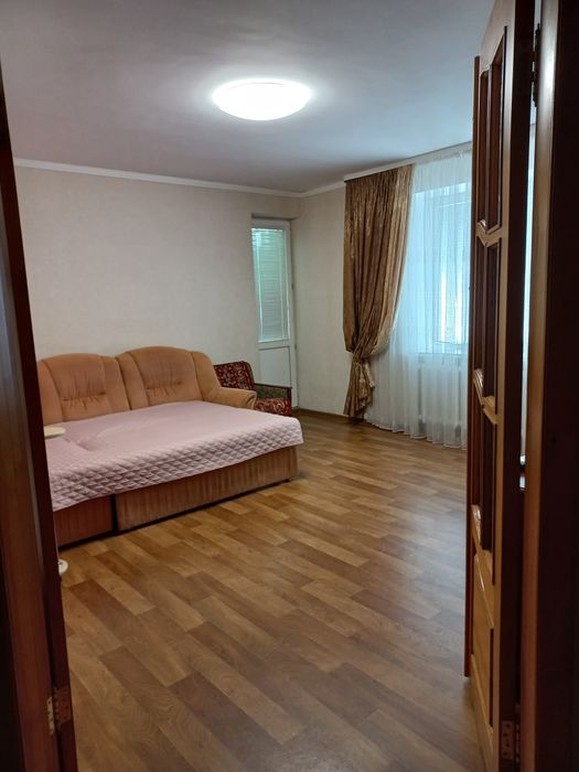 2х ком.кв посуточно,почасово без откл. света 1200грн  с  кондиционером