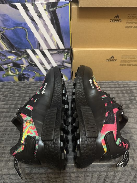 Трекінгові кросівки ADIDAS NMD_R1 TRAIL GTX 40(25,5см) оригінал