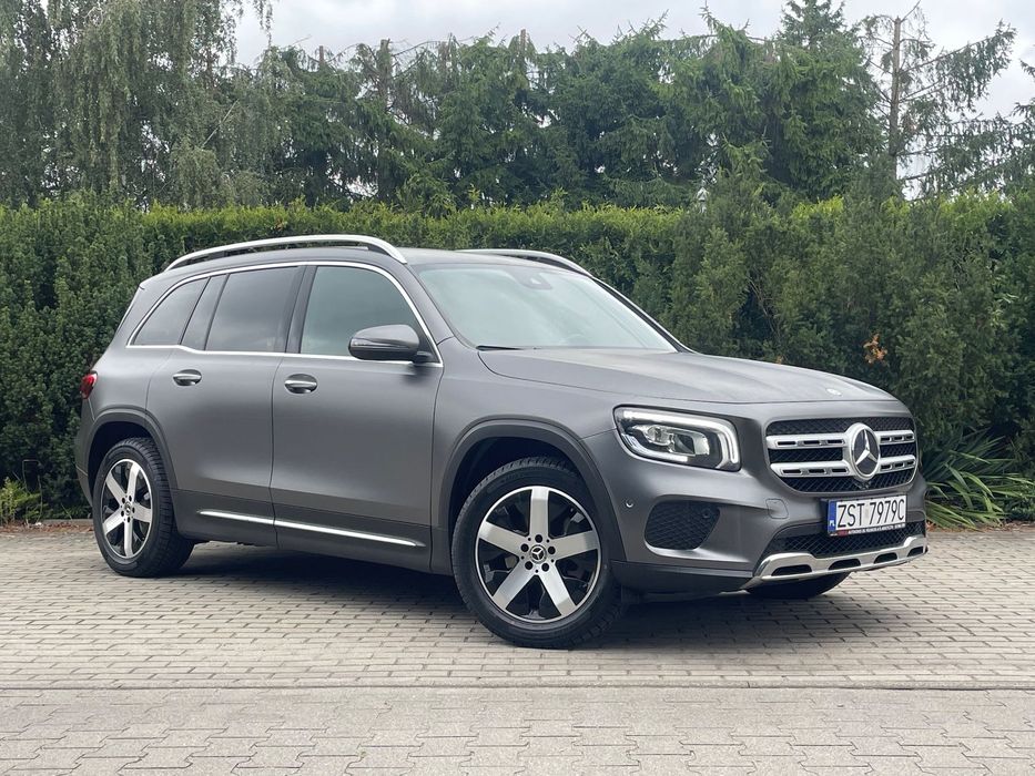 Mercedes-Benz GLB Szary Mat Ambiente Duży wyświetlacz Zarejestrowany