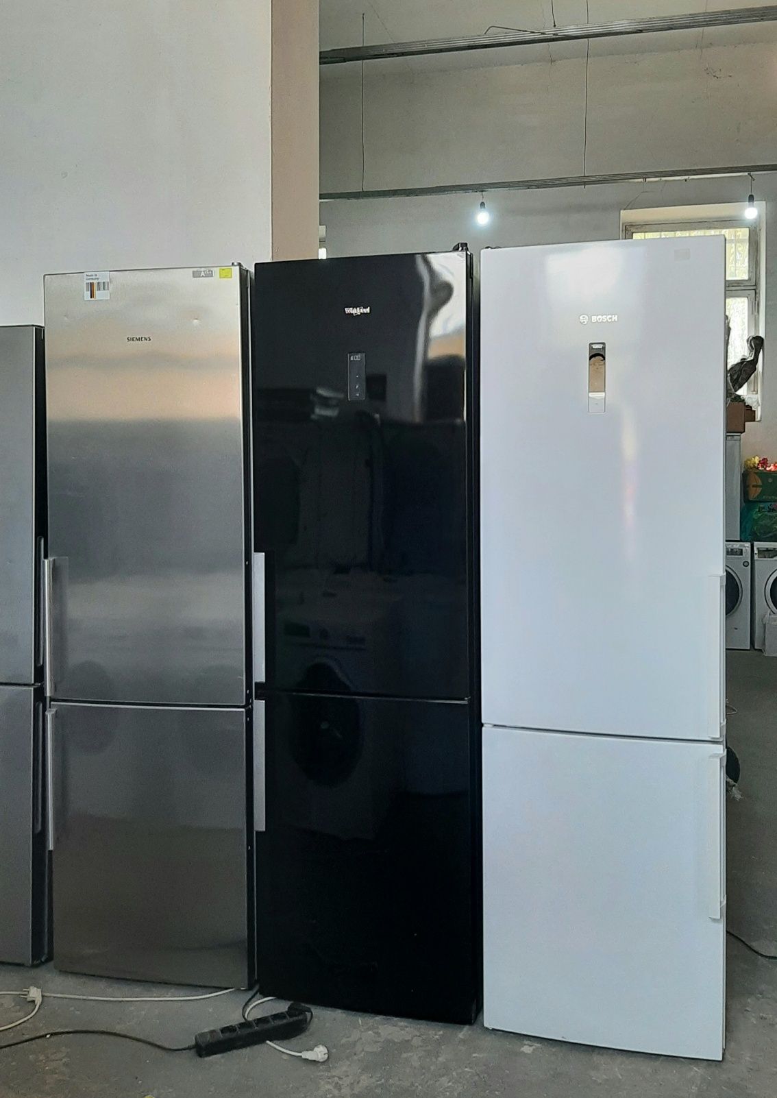 Холодильник Siemens Whirlpool Bosch