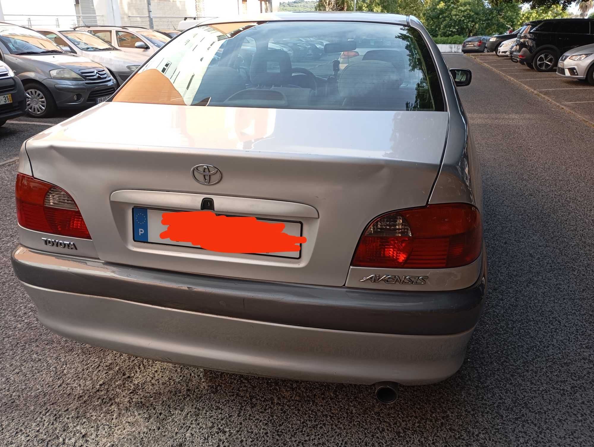 Toyota Avensis 1999