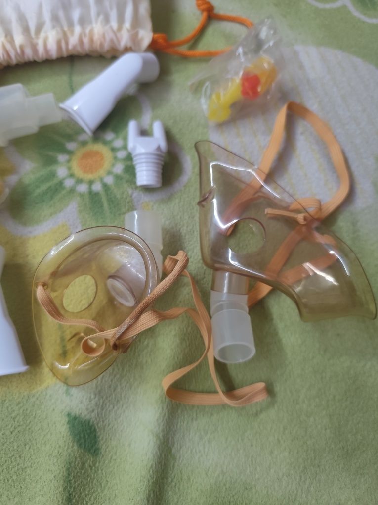 Продам ингалятор little doctor LD-212C