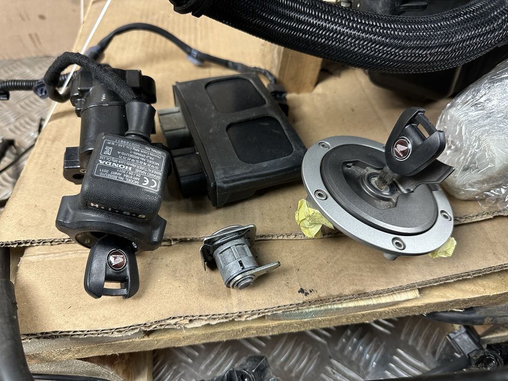HONDA CBR 500 R PC62 SWAP KOMPLETNY Silnik CB 500 F 2021 MT07 LTZ 400