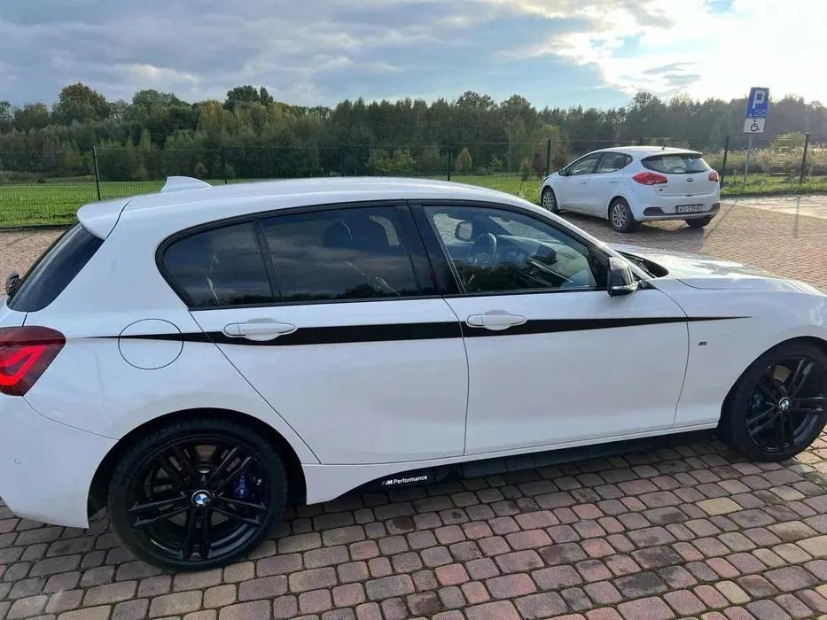 BMW 1M BMW 140I M-Perfomance