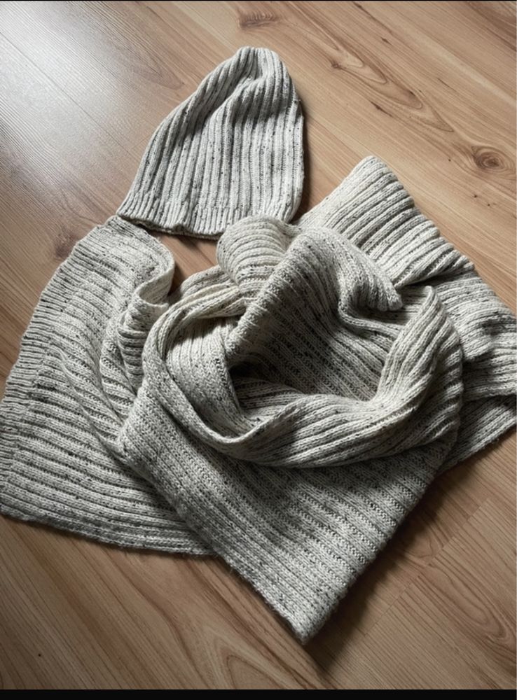 Komplet zimowy szalik i czapka Zara