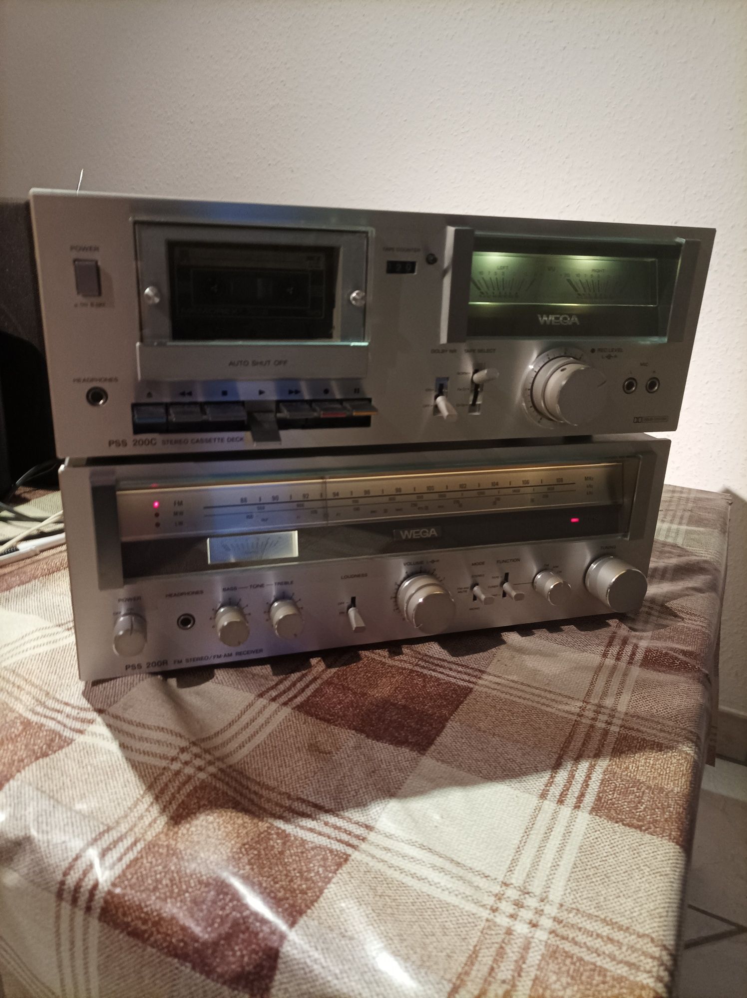 Amplituner Sony/Wega PSS 200 R , audiofilski, kolekcjonerski, super