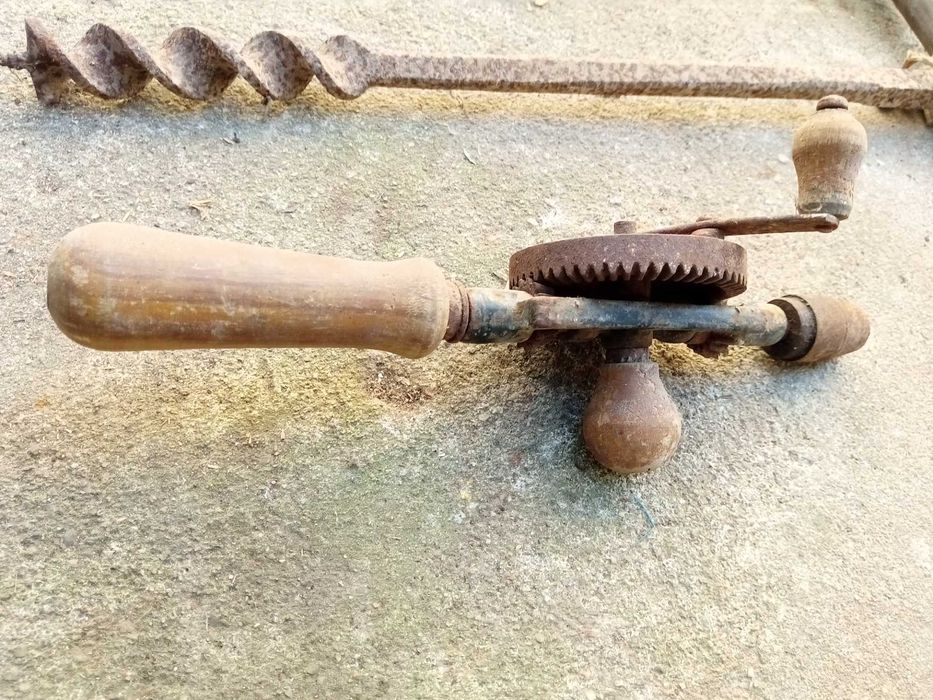 Ferramentas de carpintaria muito antigas, coleção.