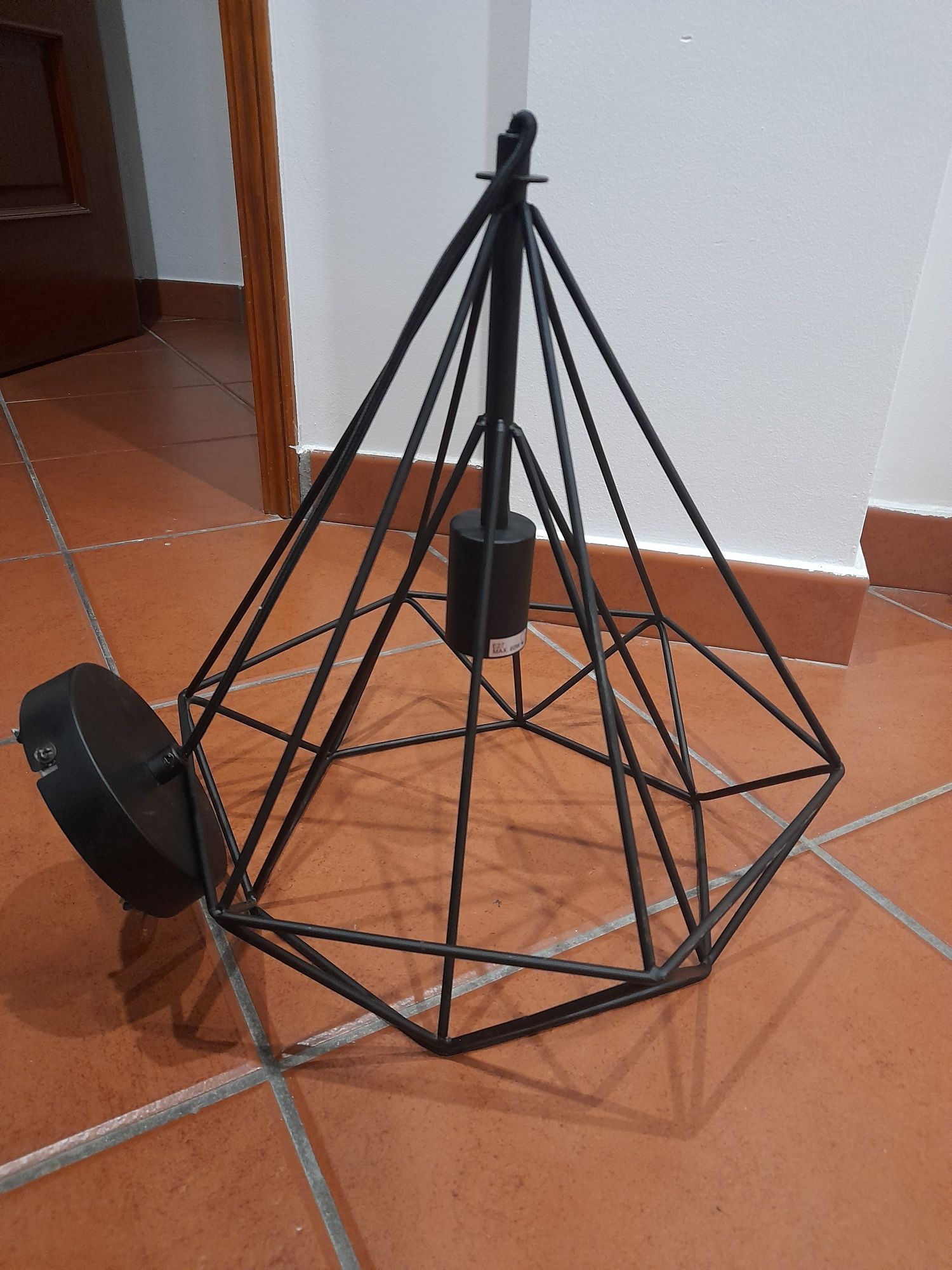 Candeeiro de teto preto