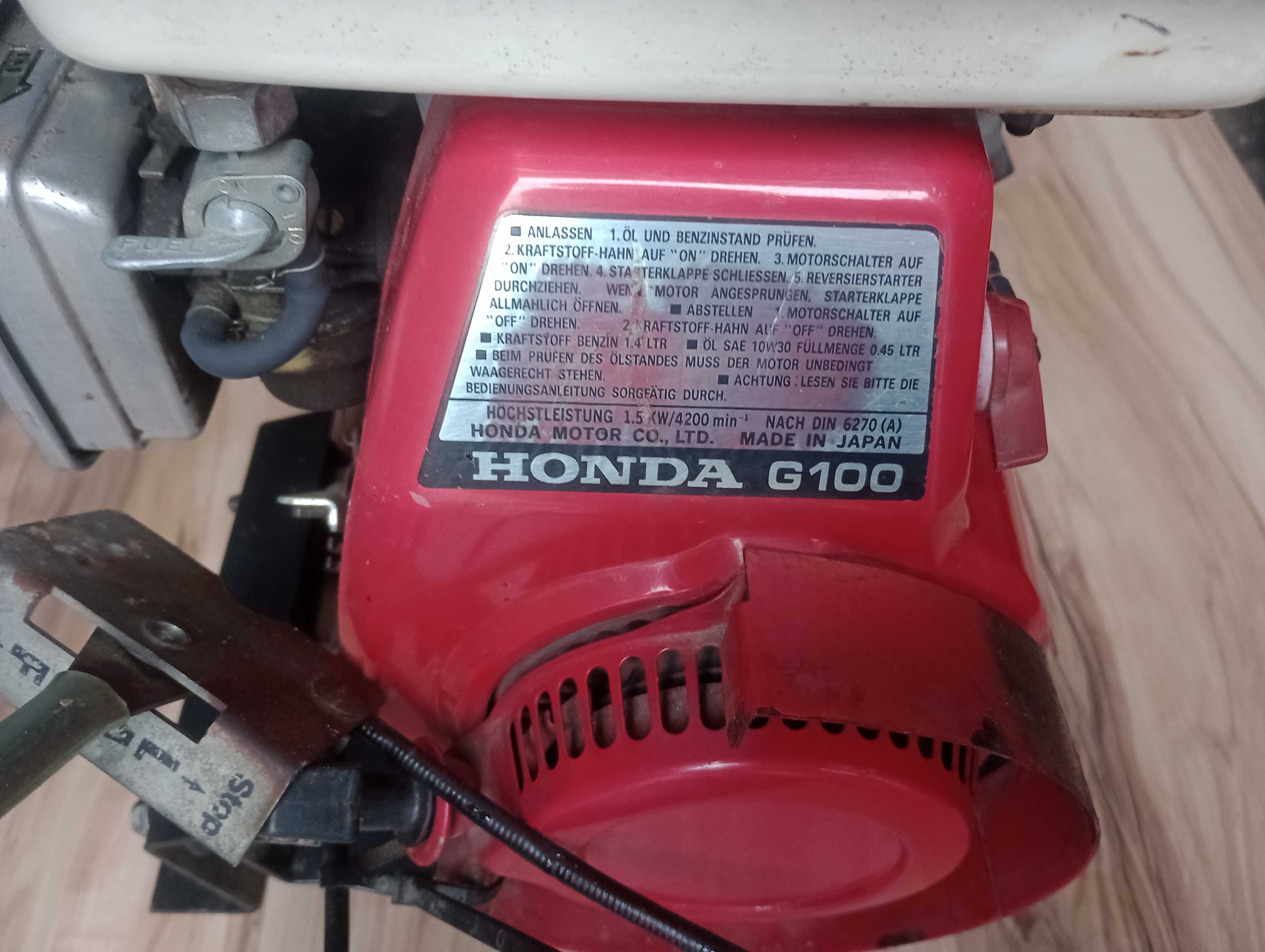 Silnik spalinowy Honda G - 100   2,4