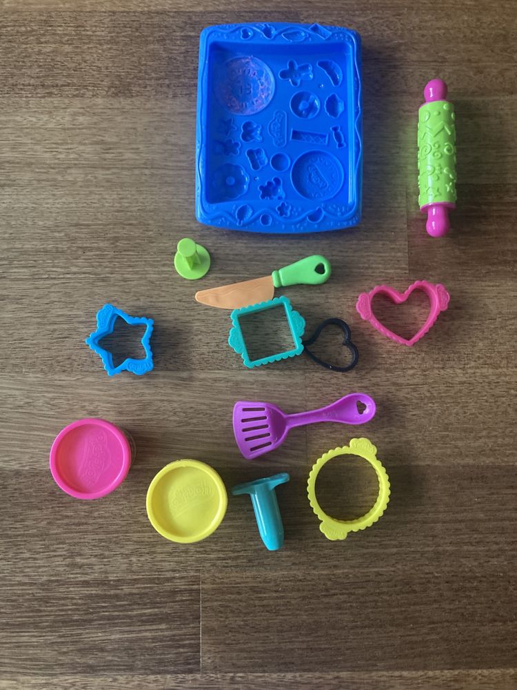 Zestaw Play-Doh kitchen,wszystkie elementy,b.dobry.