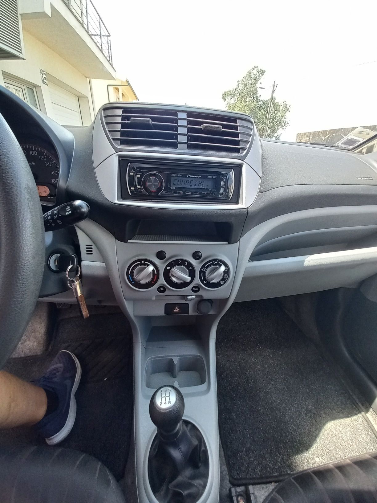 Nissan Pixo 60660 kms