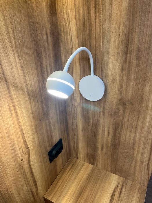 Пара настінні LED-світильники (бра),  гнучка ніжка