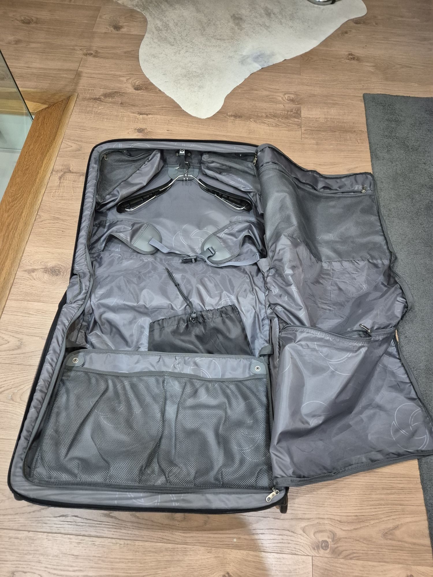 Porta-fatos mala Samsonite