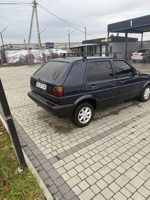 Volkswagen Golf II