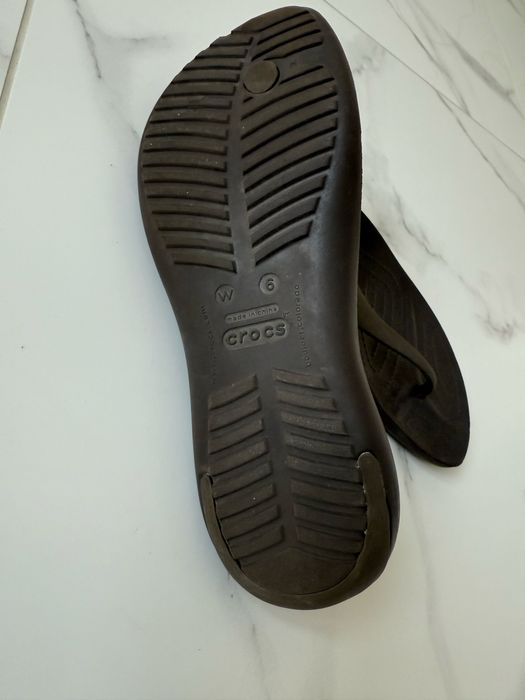 Crocs сандалі босоніжки