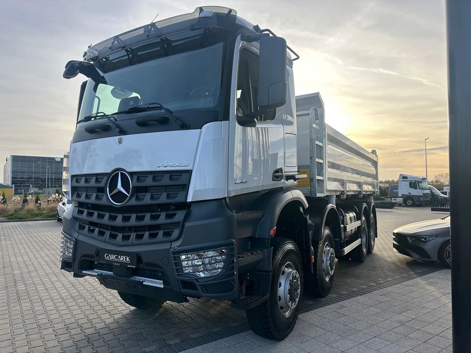 Mercedes-Benz Mercedes-Benz AROCS 4145 AK 8X8 wywrotka 3 stronna KH Kippe  AROCS 4145 AK 8X8 wywrotka 3 str KH Kipper Hydroburta 2025