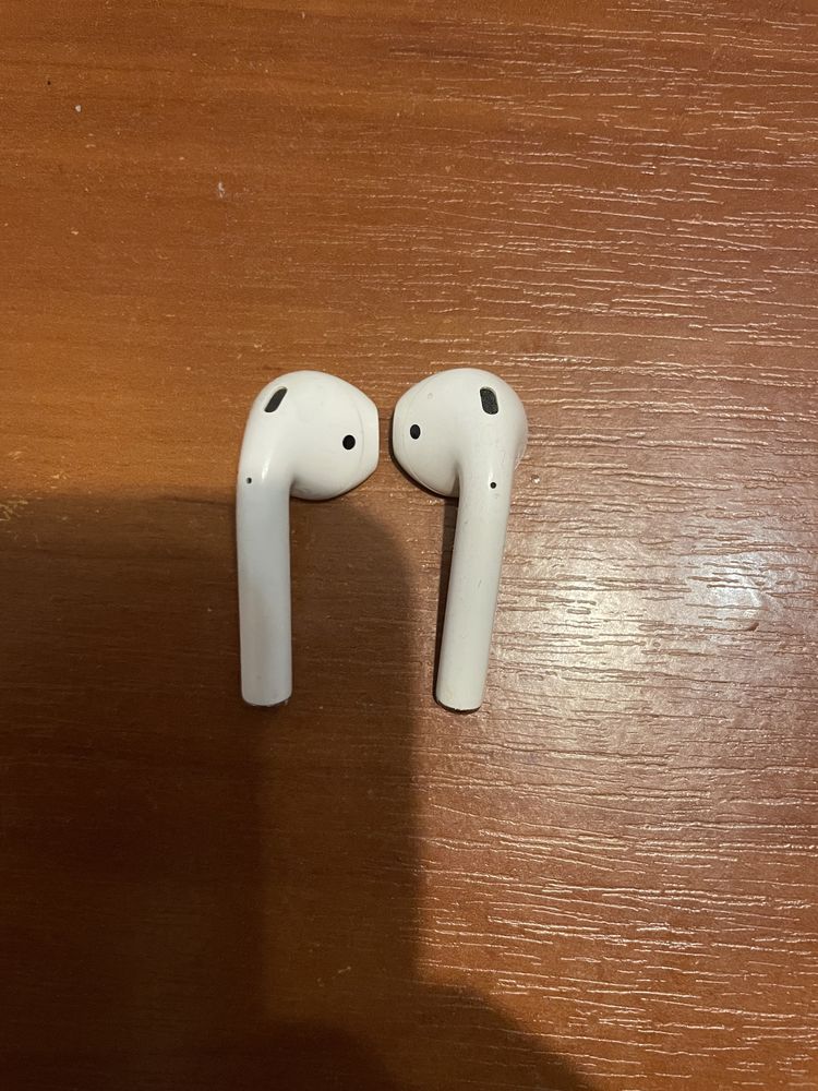 Продам  AirPods A2031