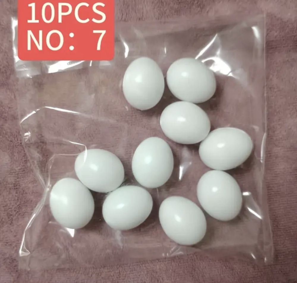 Ovos de plastico de aves