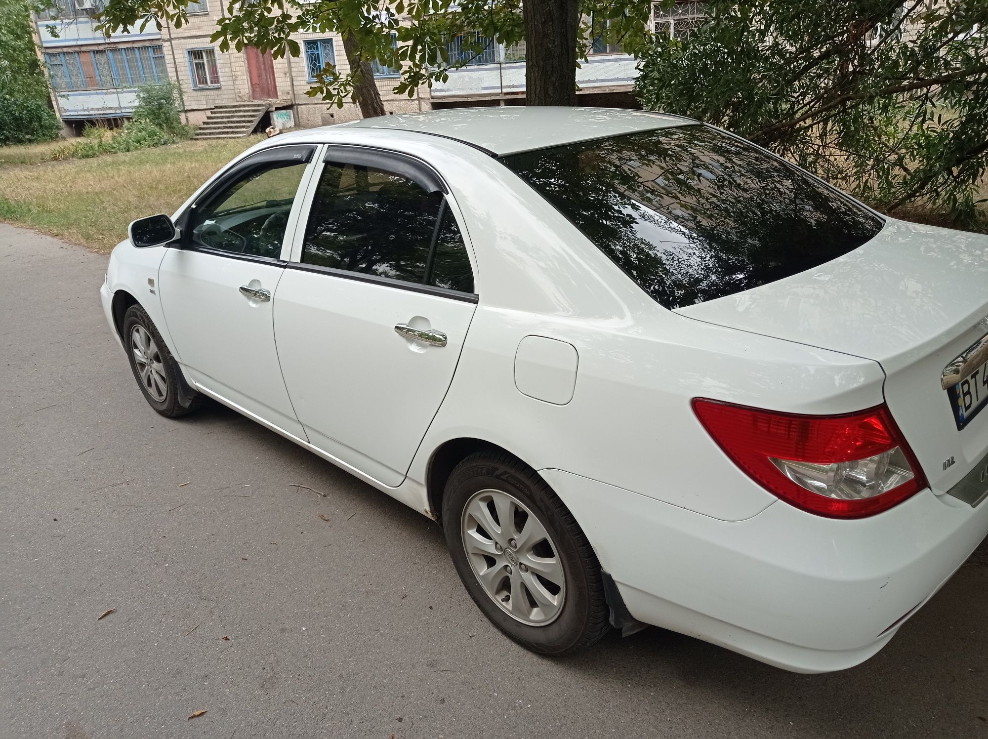 Продаю BYD f3 2013р. 1.5