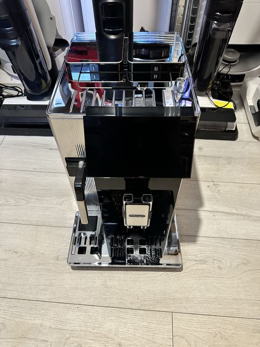 Кофемашина Delonghi Epam 960.75 Maestosa