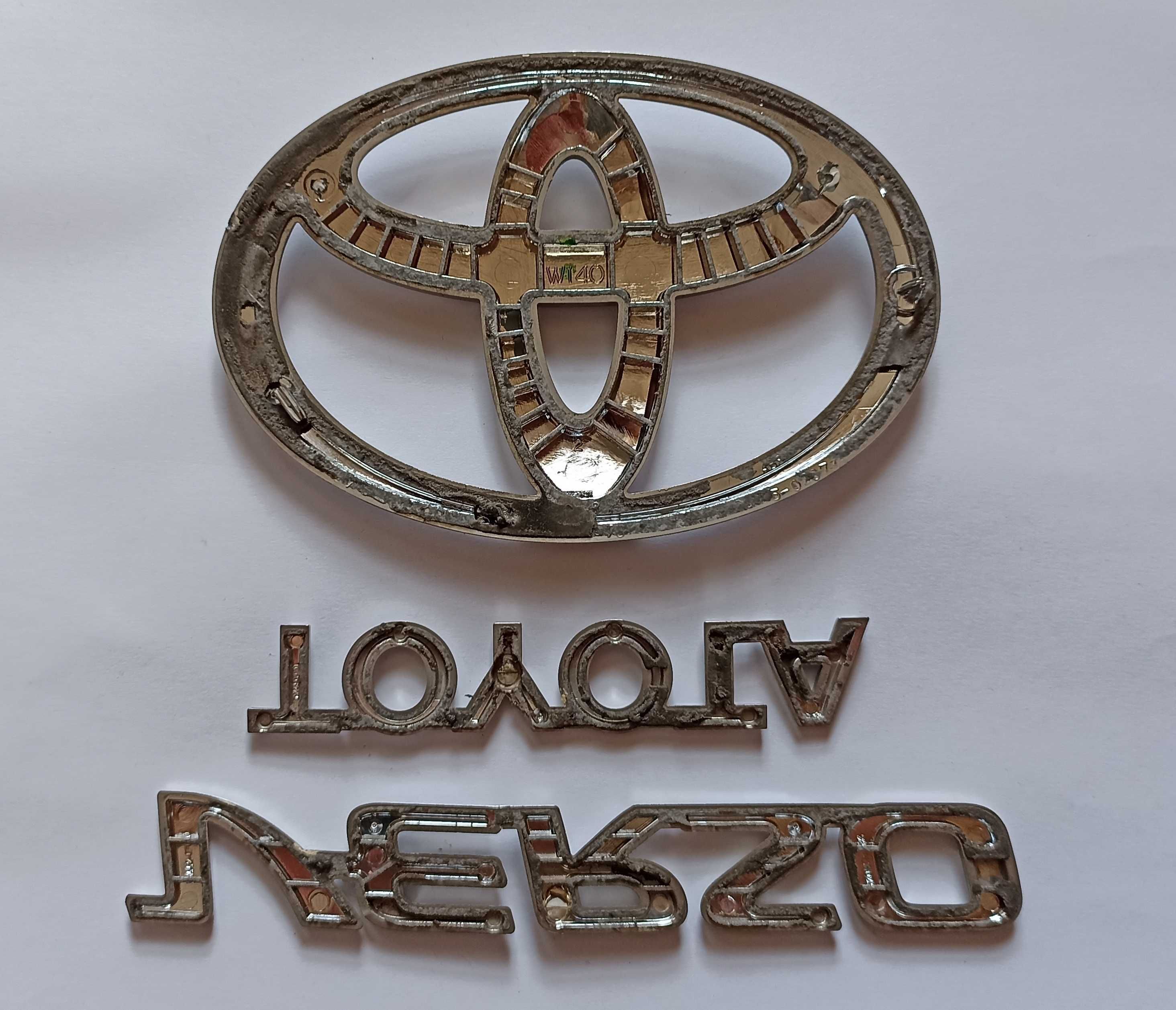 Napis emblemat Toyota Verso 09-13r