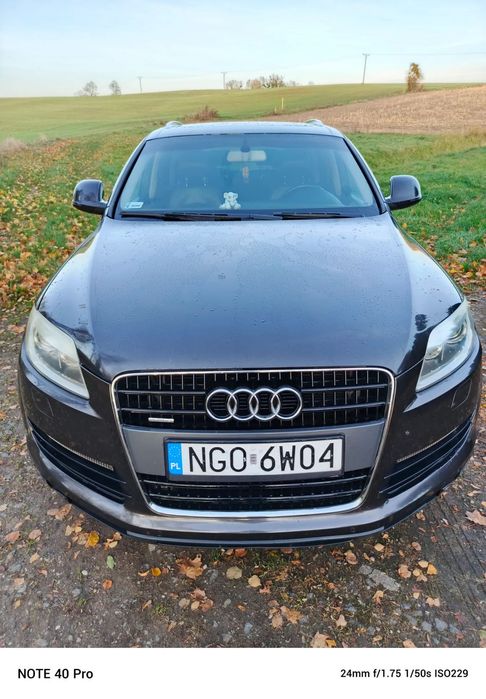 Audi Q7 Sprzedam zadbane Audi Q7