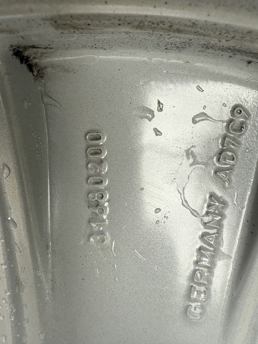 Volvo xc40 V60 xc60 alufelgi 18 kola opony 235/60 r18 Michelin