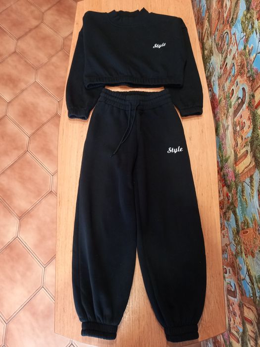 Спортивный костюм для девочки утепленый