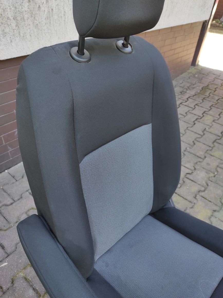 Fotel kierowcy expert proace jumpy airbag stan idealny