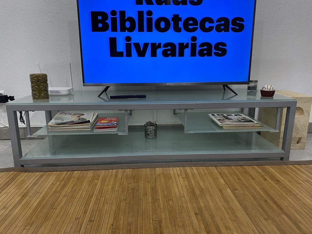 Móvel de sala/TV em vidro temperado