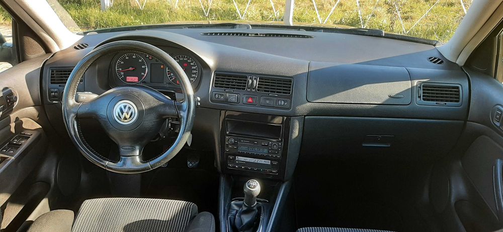 Vw bora 1.6mpi lpg golf4 sedan