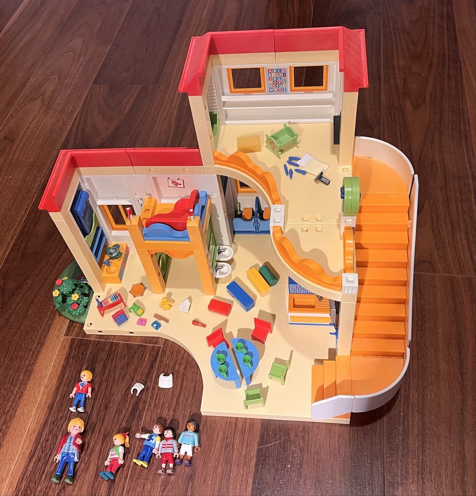 Playmobil Przedszkole Promyk Słońca 5567