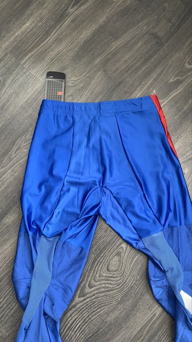 Чоловічі вінтажні бігові лосини з рефлекторами nike