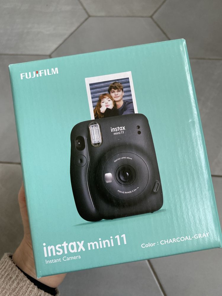 Камера Fujifilm Instax Mini 11 charcoal gray