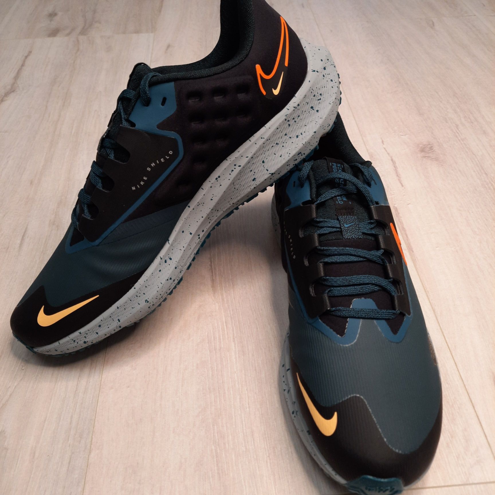 Оригінальні кросівки Nike Air Zoom Pegasus 39 Shield · DO7625-300