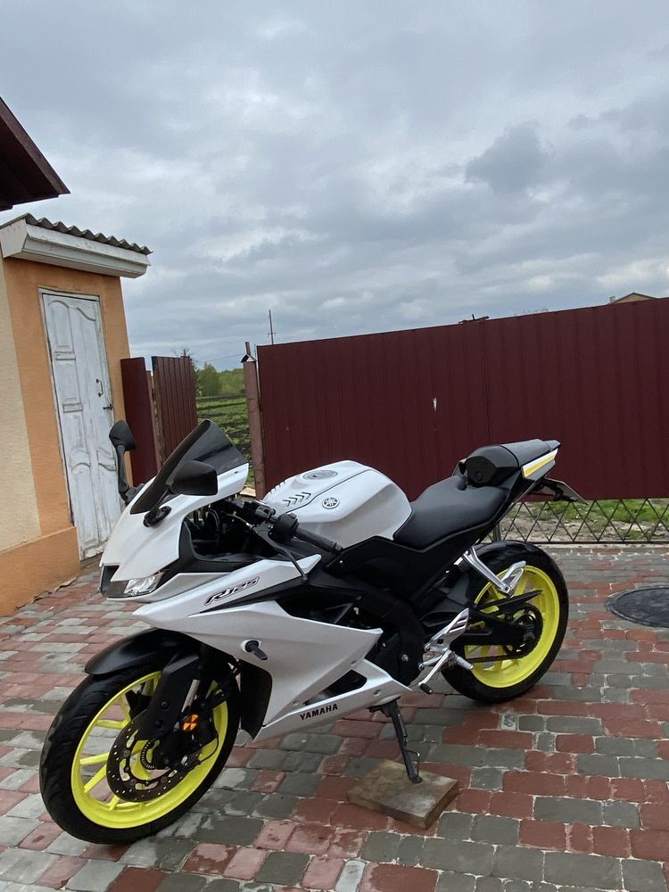 Yamaha YZF-R125 2019