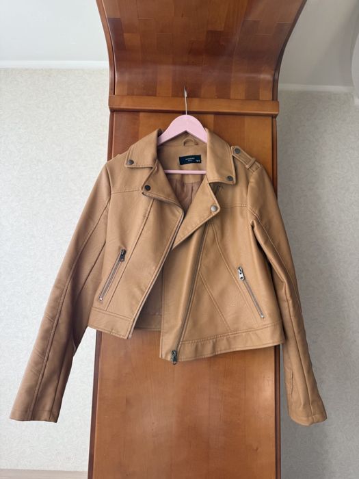 Жіноча косуха зі штучної шкіри, карамельний колір